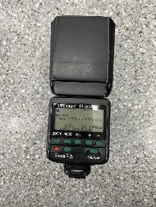 Nikon Autofocus Speedlight SB-28DX