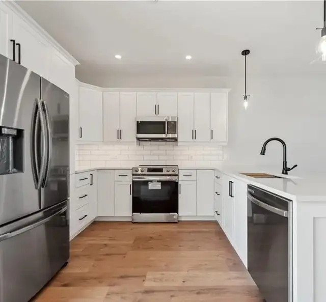 Factory direct kitchen cabinets