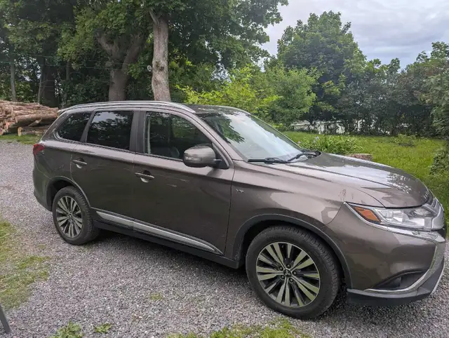 2019 Mitsubishi Outlander 7 Seater