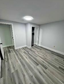 Private One bedroom Basement to rent near Sheridan college - Photo 3