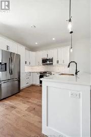 Modern Kitchen Cabinets!