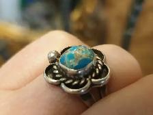 Navajo Sterling antique floral turquoise ring size 7 - Photo 6