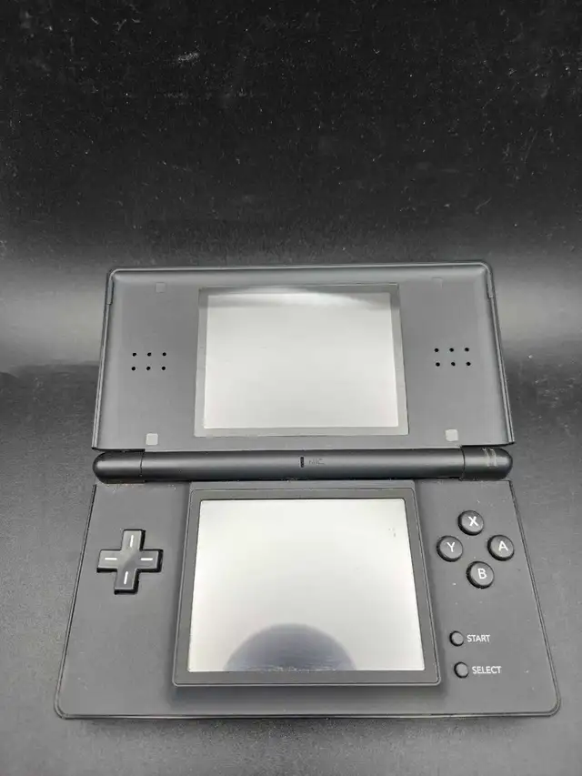 NINTENDO DS LITE (BLACK)