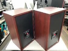 Jamo 68 Bookshelf Speakers - Photo 3