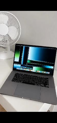 Macbook Pro 15 Inch 2019 I7 16G Ram