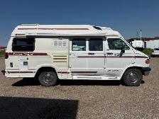 1995 Dodge Ram Vans LIESURE WAY WIDE BODY CAMPER VAN - Photo 5