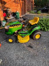 John Deere D110