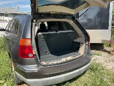 2004 Chrysler Pacifica - Photo 3