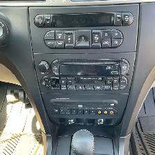 2004 Chrysler Pacifica - Photo 8