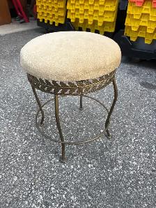 Free delivery Used Vintage Vanity Stool with Leaf Accent - Photo 4