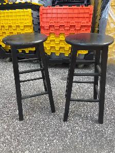 Free delivery used Set of 2 Black Bar Stools - Photo 5
