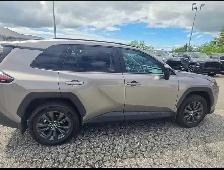 2026 Toyota Rav 4 XLE - Photo 3