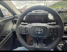 2026 Toyota Rav 4 XLE - Photo 5