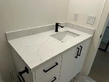 kitchen counter top installer needed
