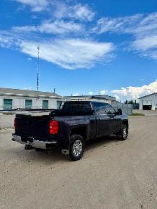 2015 Chev 2500HD - Photo 3