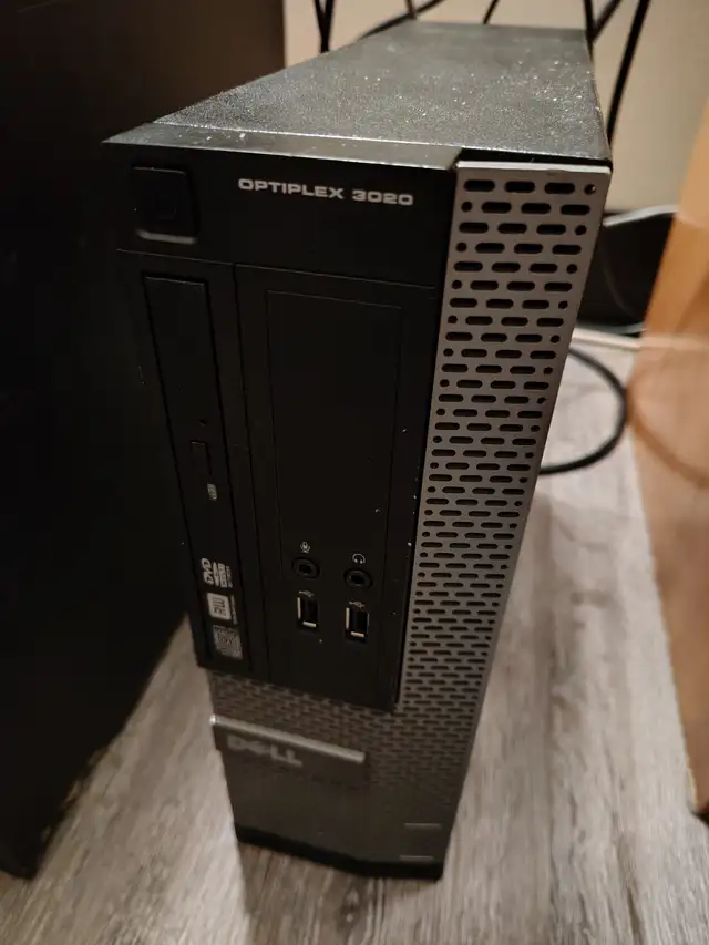 Dell Optiplex 3020 w/Gigabyte 34' Curved Monitor