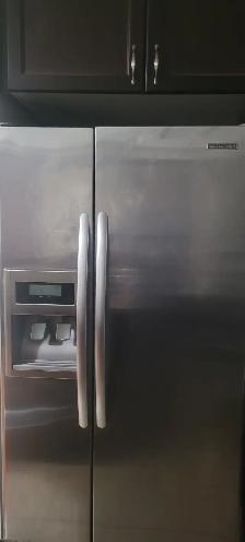 Refrigerator for Sale (Excellent Condition, Asking Price $200)