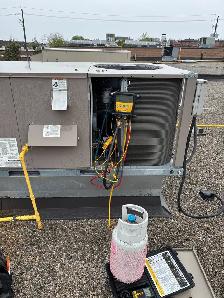 Air conditioning repair - Photo 2