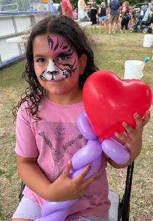 face painting, balloon twisting, bubble show and more - Photo 3
