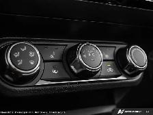 2026 Nissan Kicks - Photo 24