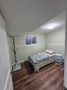 Kabayan Red deer room for rent - Photo 8