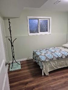 Kabayan Red deer room for rent - Photo 9
