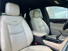 2018 Cadillac XT5 FWD 4dr - Photo 18
