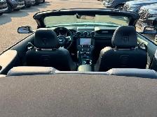 2021 Ford Mustang - Photo 6