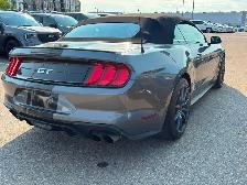 2021 Ford Mustang - Photo 7