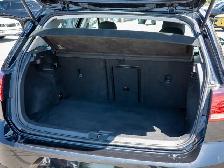 2019 Volkswagen Golf - Rain Sensing Wipers | Heated Front Seats - Photo 16
