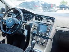 2019 Volkswagen Golf - Rain Sensing Wipers | Heated Front Seats - Photo 38