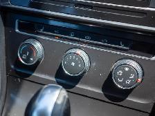 2019 Volkswagen Golf - Rain Sensing Wipers | Heated Front Seats - Photo 46