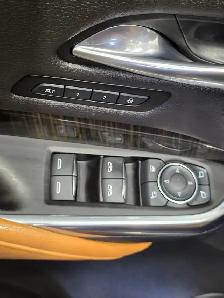2019 Cadillac XT4 PREMIUM LUXURY AWD AFF TETE HAUTE CUIR TOIT PA - Photo 16