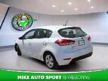 2017 KIA 5 portes Forte Voiture à hayon, 5 portes, boîte automat - Photo 2