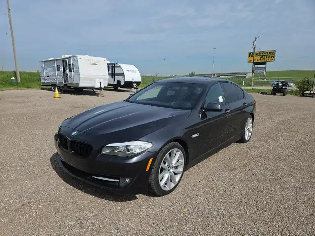 2011 BMW 550i