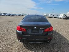 2011 BMW 550i - Photo 4