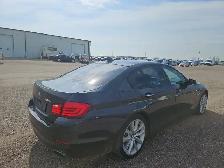 2011 BMW 550i - Photo 5