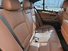 2011 BMW 550i - Photo 15