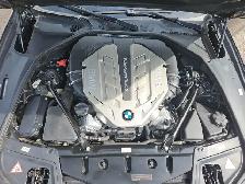 2011 BMW 550i - Photo 28