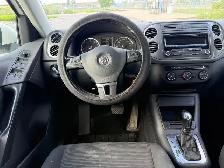 2014 Volkswagen Tiguan 2014 VOLKSWAGEN , 4X4 , AUTOMATIQUE , 4 C - Photo 4