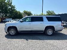 2015 GMC Yukon XL 4WD ONE OWNER | NO ACCIDENT - Photo 2