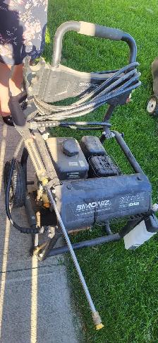 Simmons platinum series 3200 Psi pressure washer - Photo 4