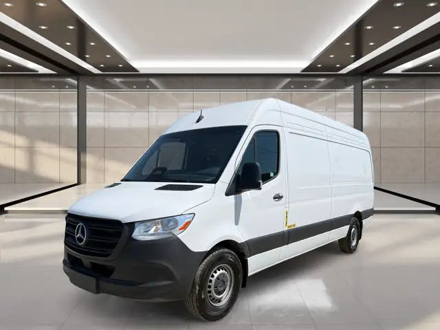 2025 Mercedes-Benz Sprinter 2500 High Roof I4 Diesel 170'