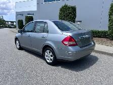 2008 Nissan Versa SL AUTO A/C LOCAL BC NO ACCIDENTS 161,000KM - Photo 4