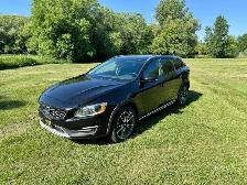 2018 Volvo V60 CROSS COUNTRY - Photo 2