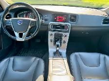 2018 Volvo V60 CROSS COUNTRY - Photo 15