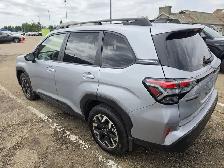 2025 Subaru Forester - Photo 13