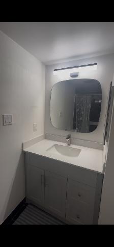 Furnished 1 Den ( window), $2550/month, all incl, Bay/Gerrard - Photo 9