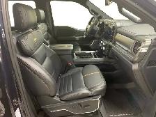 2024 Ford Super Duty F-350 SRW Platinum  Available Until - Photo 17
