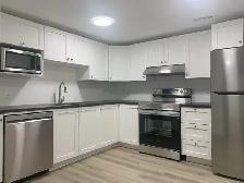All inclusive room for rent near Algonquin College - Photo 2